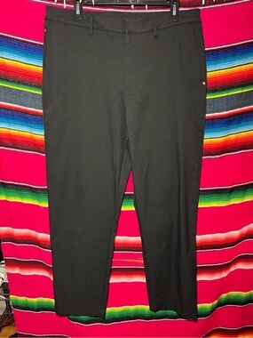 VUORI Cascade Crinkle Pants Relaxed in Charcoal Size 34x30